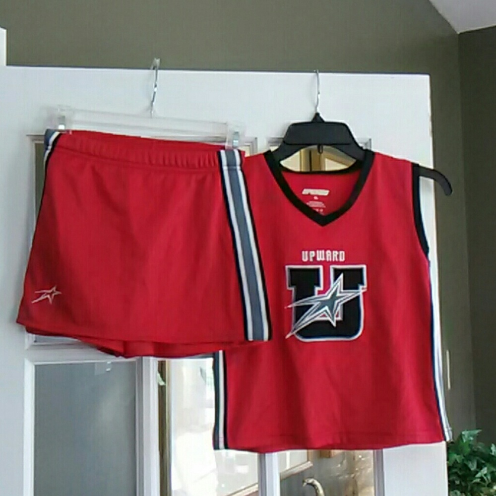 UPWARD Shirt/Skort Set